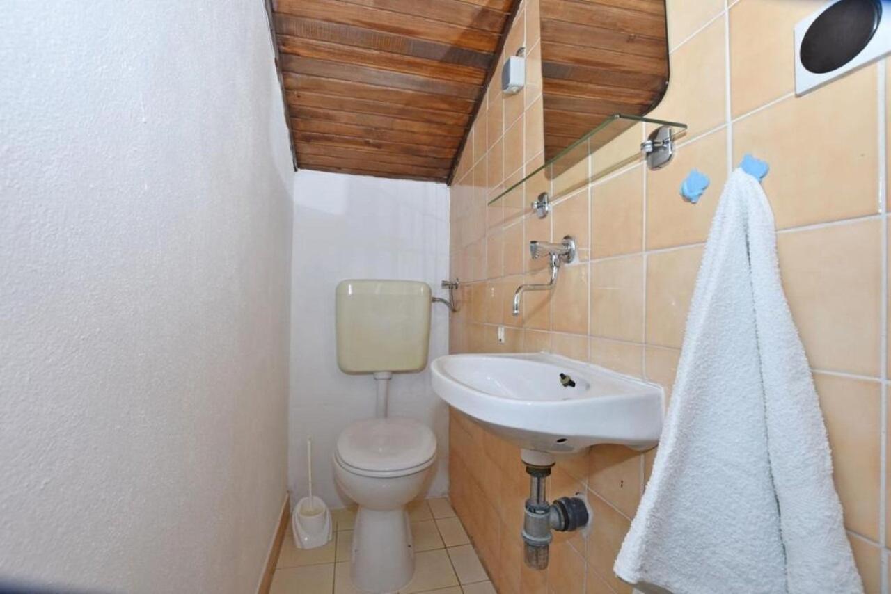 Apartment Rene Omiš Екстериор снимка